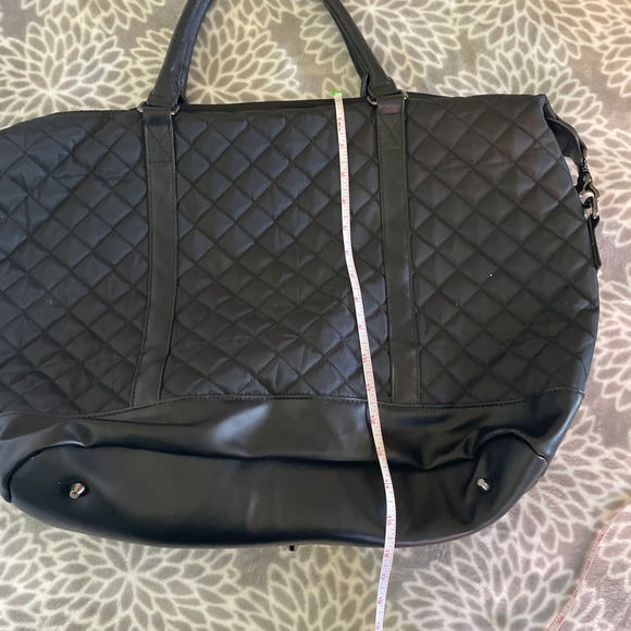 Quilted Duffel Bag Weekender Overnight Travel Tote Bag Black Vacation Preppy - Picture 8 of 11